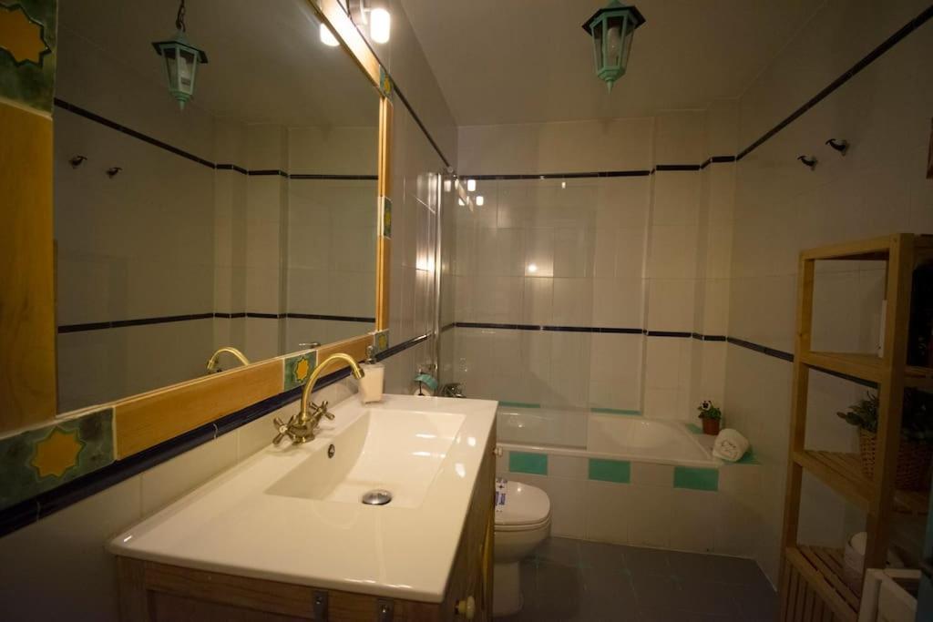 Mirador Alhambra - 2 Private Terraces - Wifi - Apartment Granada Bagian luar foto